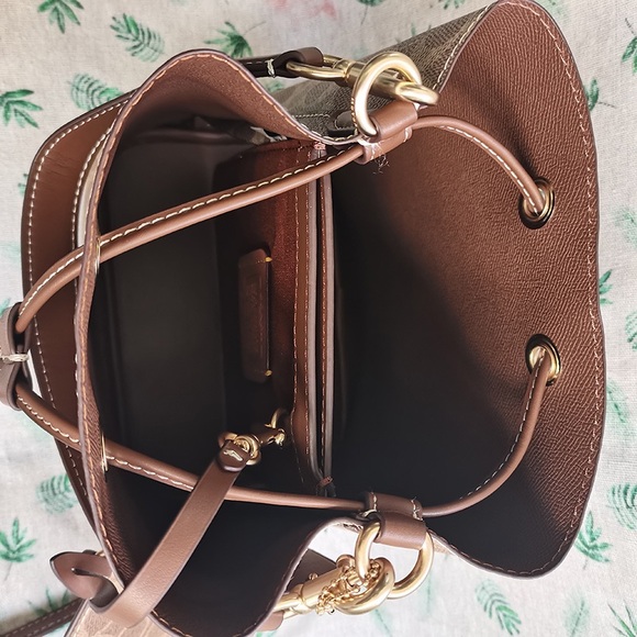 Coach Rowan Signature Canvas Shoulder Bag - Picture 8 of 10